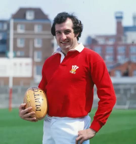 Gareth Edwards โ Wales rugby player